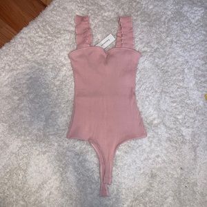 NWT Francesca’s bodysuit